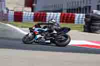cadwell-no-limits-trackday;cadwell-park;cadwell-park-photographs;cadwell-trackday-photographs;enduro-digital-images;event-digital-images;eventdigitalimages;navarra;no-limits-trackdays;peter-wileman-photography;racing-digital-images;trackday-digital-images;trackday-photos